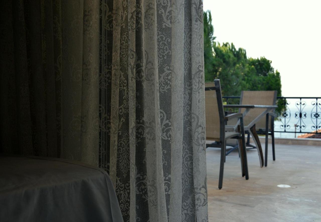 Ammos Luxury Suites Лакония Экстерьер фото